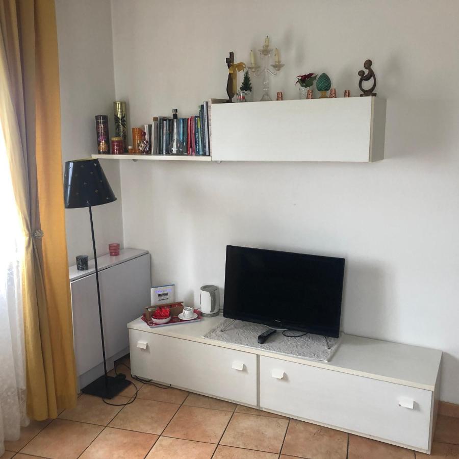 Apartment Verdiano Parma Exteriör bild